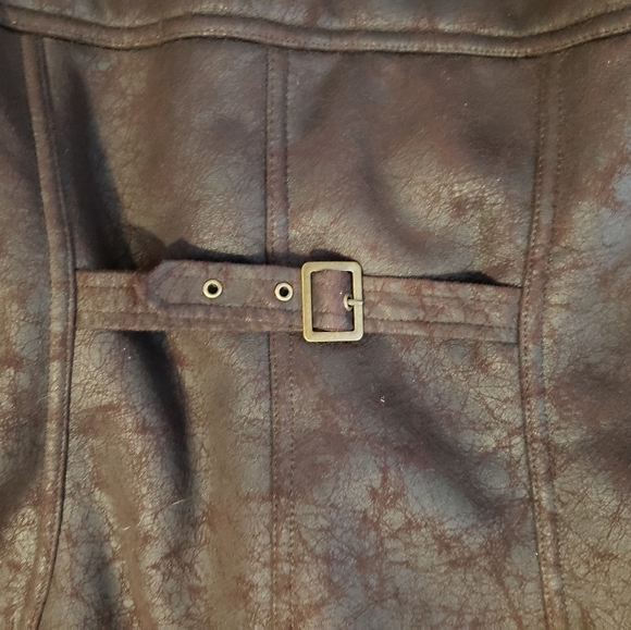 Jacket - Picture 3 of 6